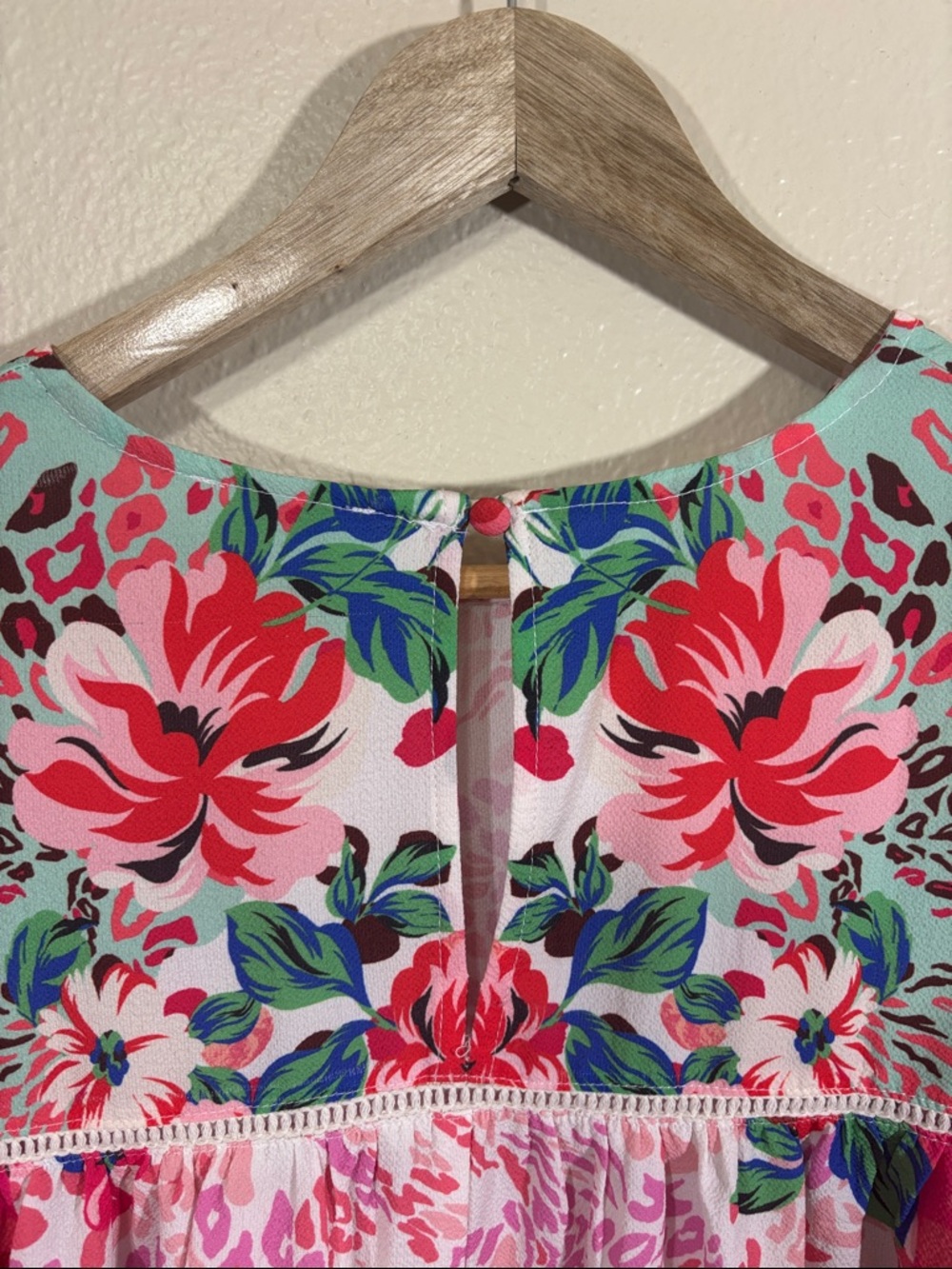 Umgee Boho Oversized Pink Floral & Tropical Leopard Print Top Size S - Picture 6 of 6